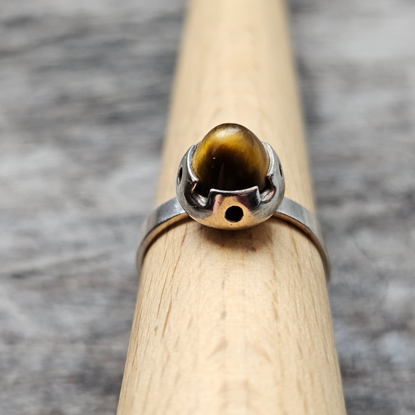 Modernist 1960s Finnish Silver & Tiger’s Eye Ring — Martti Viikinniemi - UK Ring Size M 1/2 -  US Ring Size 6.5 - 1967