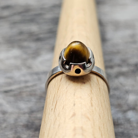 Modernist 1960s Finnish Silver & Tiger’s Eye Ring — Martti Viikinniemi - UK Ring Size M 1/2 -  US Ring Size 6.5 - 1967