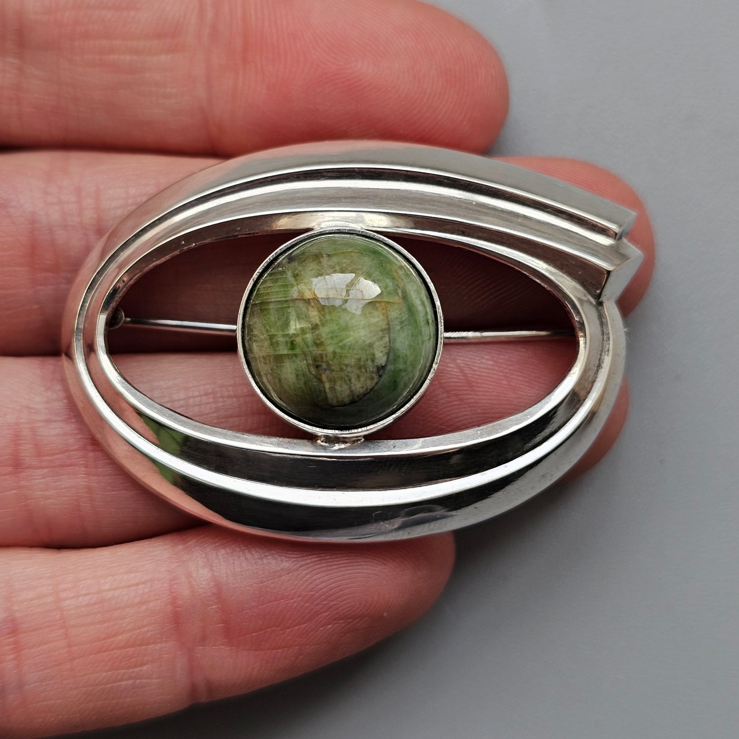 Vintage Modernist Silver & Green Chromium Diopside Brooch by Eino Westerback 1965