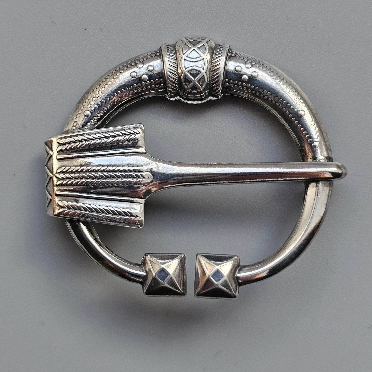 Vintage Kalevala Koru Virusmäki Silver Brooch – 11th Century Finnish Horseshoe Brooch Design, Viking Era Revival 1985