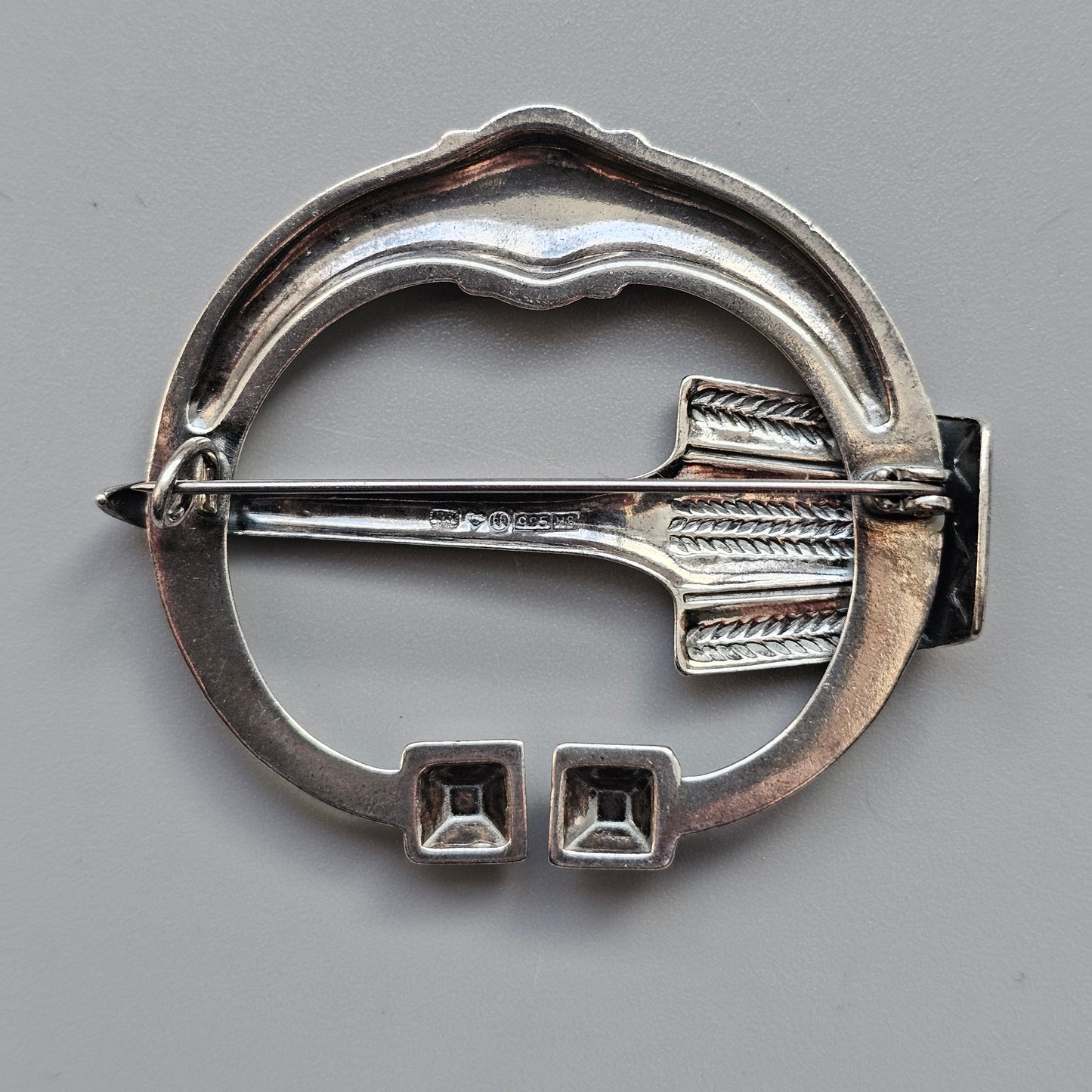 Vintage Kalevala Koru Virusmäki Silver Brooch – 11th Century Finnish Horseshoe Brooch Design, Viking Era Revival 1985