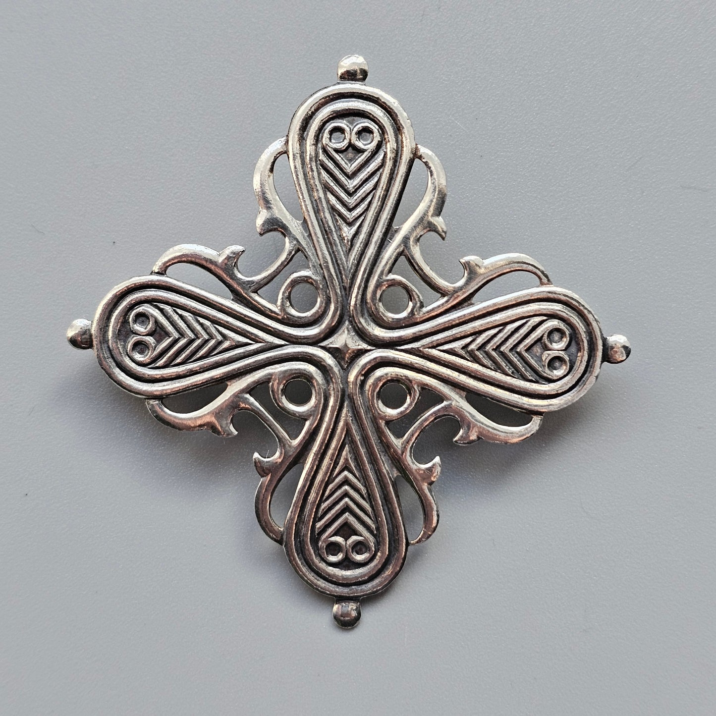 Vintage Kalevala Koru Räisälä Cross Silver Brooch – 12th Century Finnish Medieval Style, Middle Ages Revival Design 1965