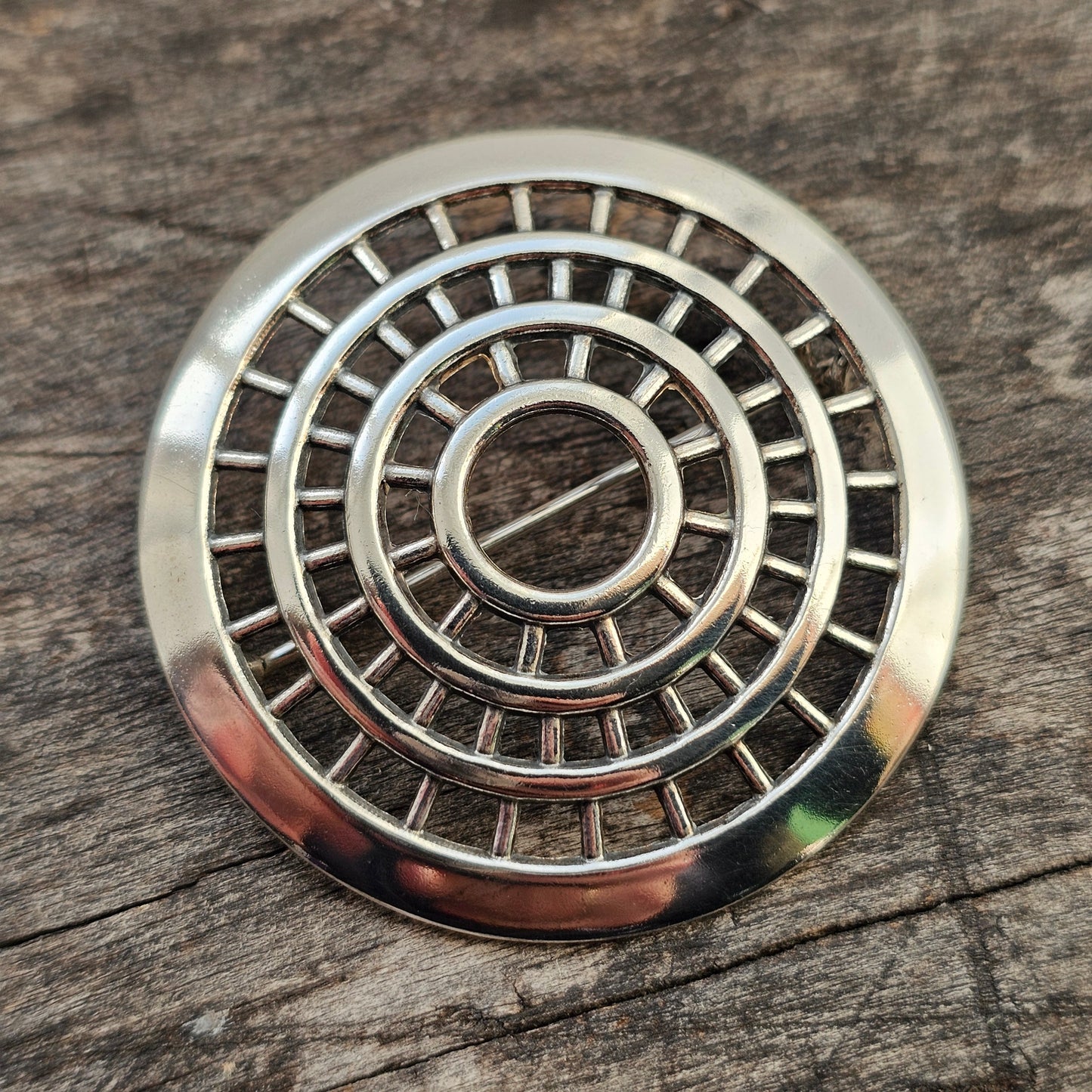1960s Kalevala Koru Silver Brooch – Finnish Modernist Circular Design, Nordic Silver Jewelry 1965