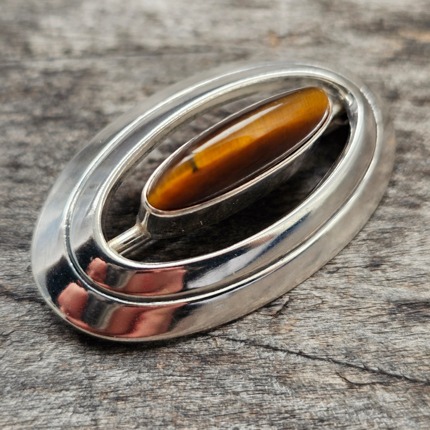 1960s Modernist Finland Tiger’s Eye Silver Brooch Erik Granit & Co 1964