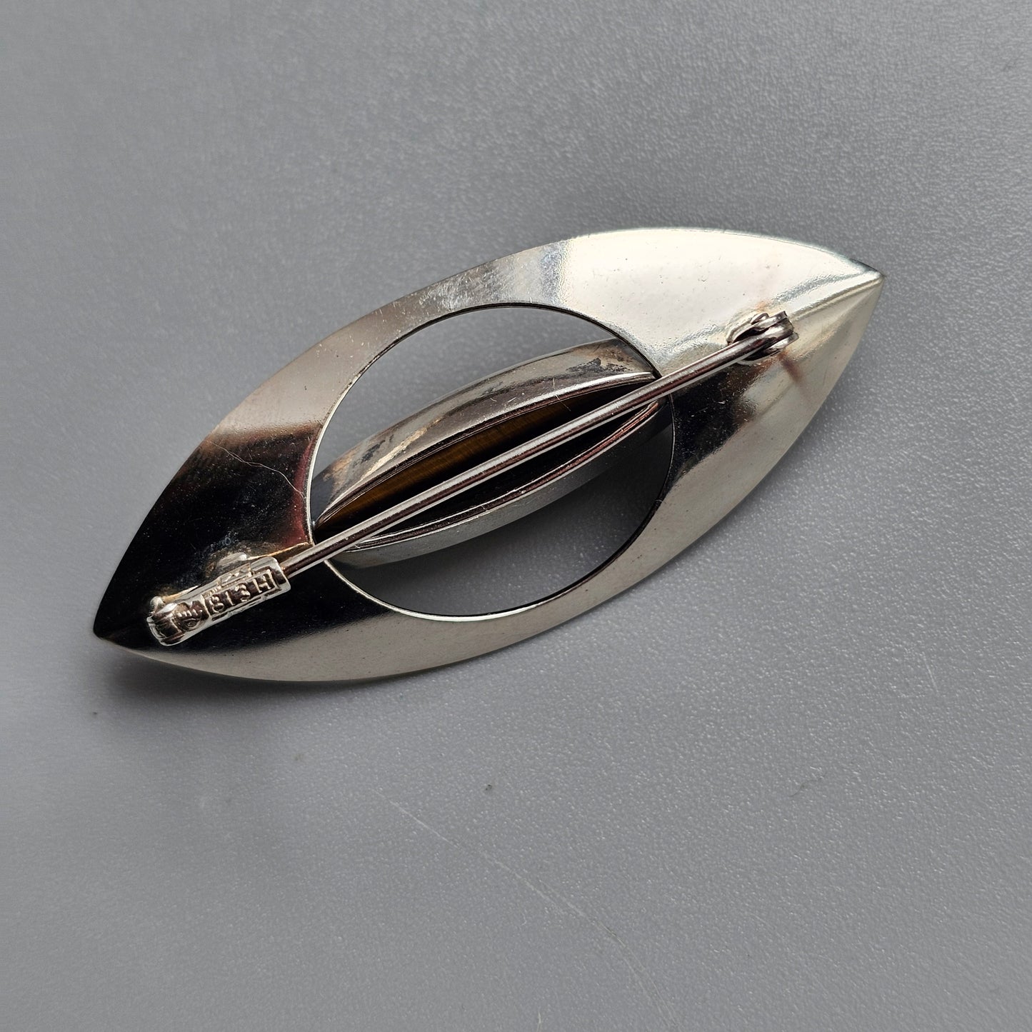 Mid-Century Finnish Silver & Tiger’s Eye Pin Brooch Elis Kauppi Kupittaan Kulta  — Modernist Jewellery 1961