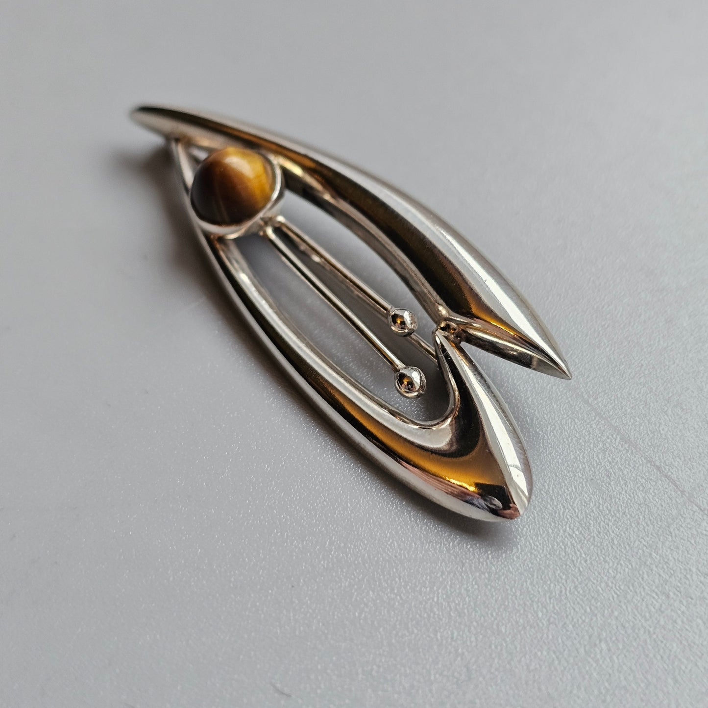 Vintage 1960s Finnish Modernist Silver & Tigers Eye Flower Brooch by Kultaseppä Salovaara 1963