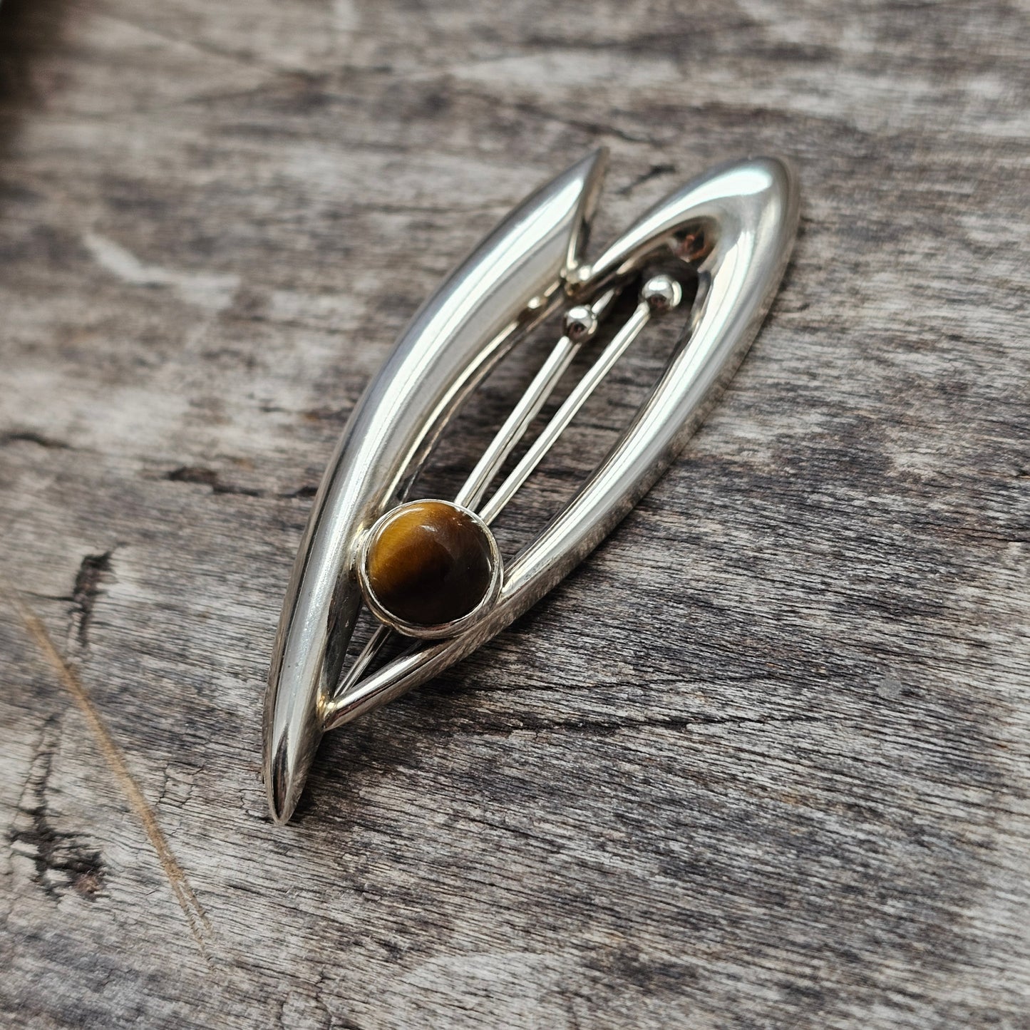 Vintage 1960s Finnish Modernist Silver & Tigers Eye Flower Brooch by Kultaseppä Salovaara 1963