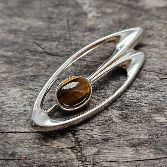 Small Retro Finnish Silver Brooch with Tiger’s Eye — Mid-Century Modern by Kultaseppä Salovaara 1960