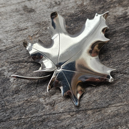 Vintage 1950s Finnish Silver Maple Leaf Brooch — Scandinavian Nature-Inspired Design 1951
