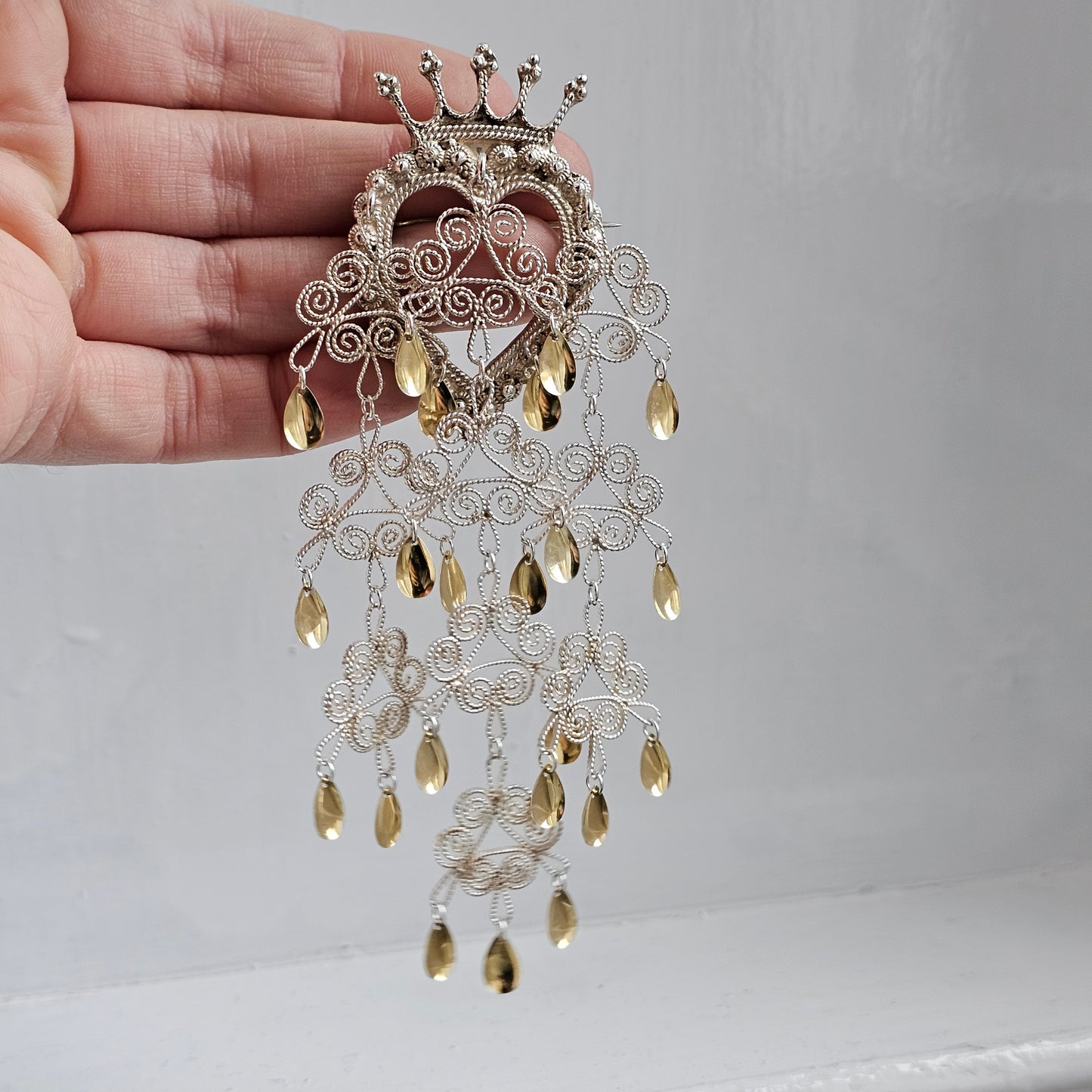 Large Traditional Norwegian Dangly Silver Filigree Crown Heart Solje Brooch