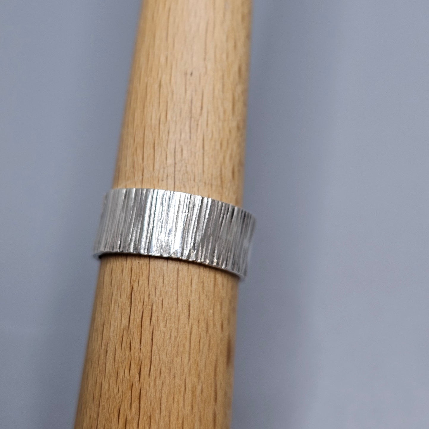 Vintage 1970s British Sterling Silver Textured Band Ring - UK Ring Size P 1/2 -  US Ring Size 7.75 - 1975