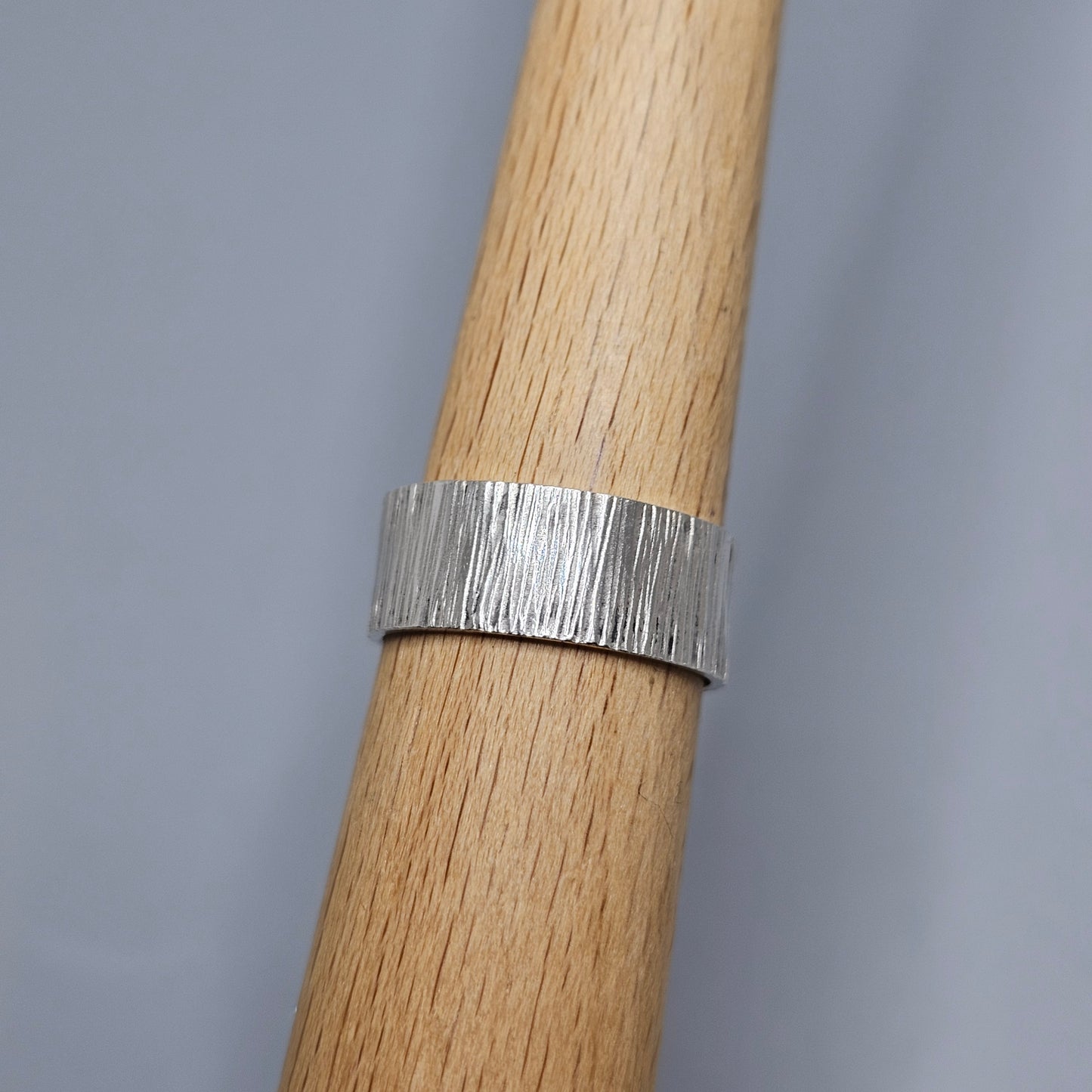 Vintage 1970s British Sterling Silver Textured Band Ring - UK Ring Size P 1/2 -  US Ring Size 7.75 - 1975