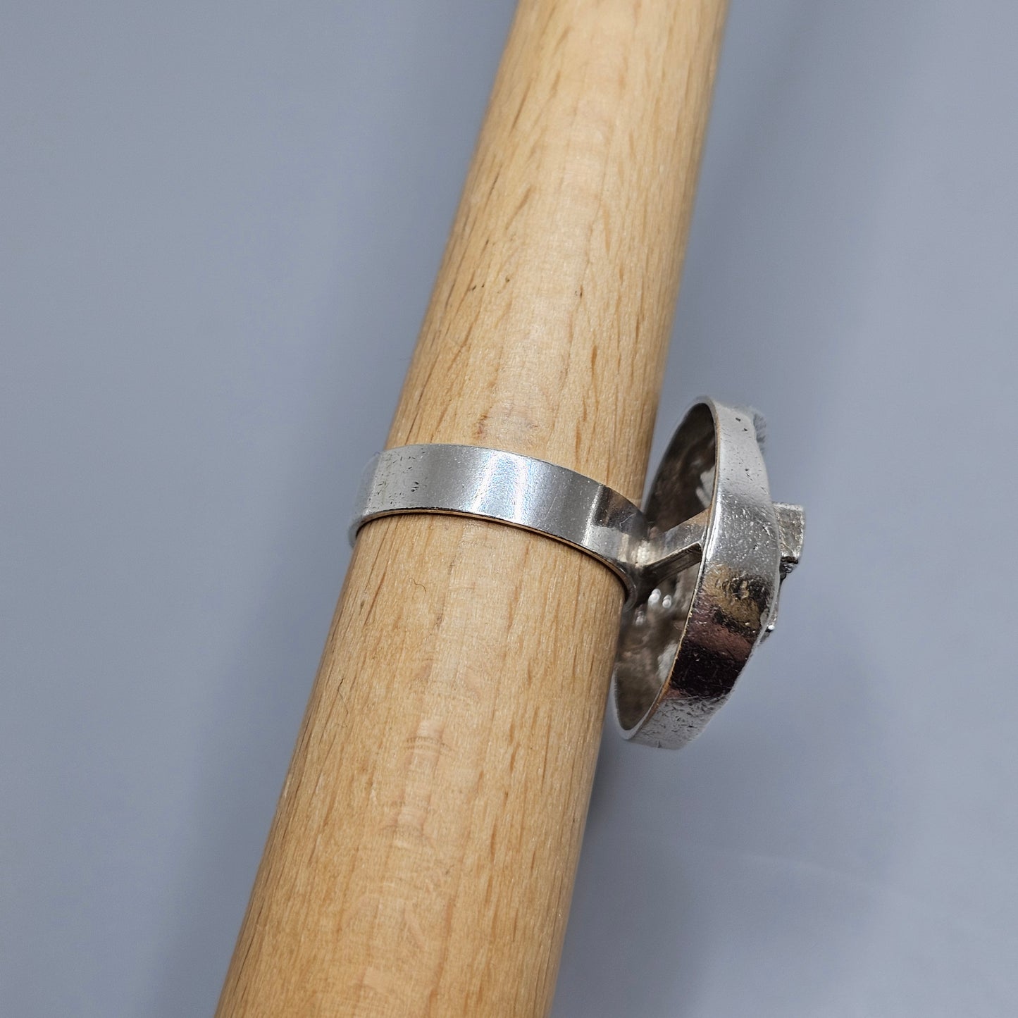 Vintage 1970s Finnish Modernist Space Age Silver Ring by Jalosepot - UK Ring Size P -  US Ring Size 7.5 - 1971