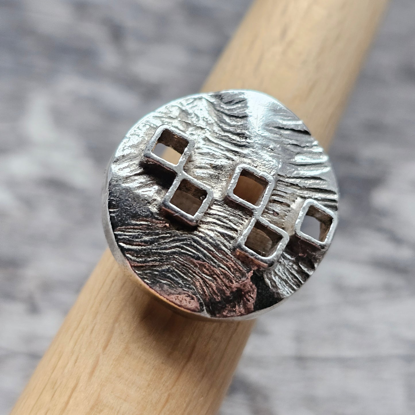 Vintage 1970s Finnish Modernist Space Age Silver Ring by Jalosepot - UK Ring Size P -  US Ring Size 7.5 - 1971