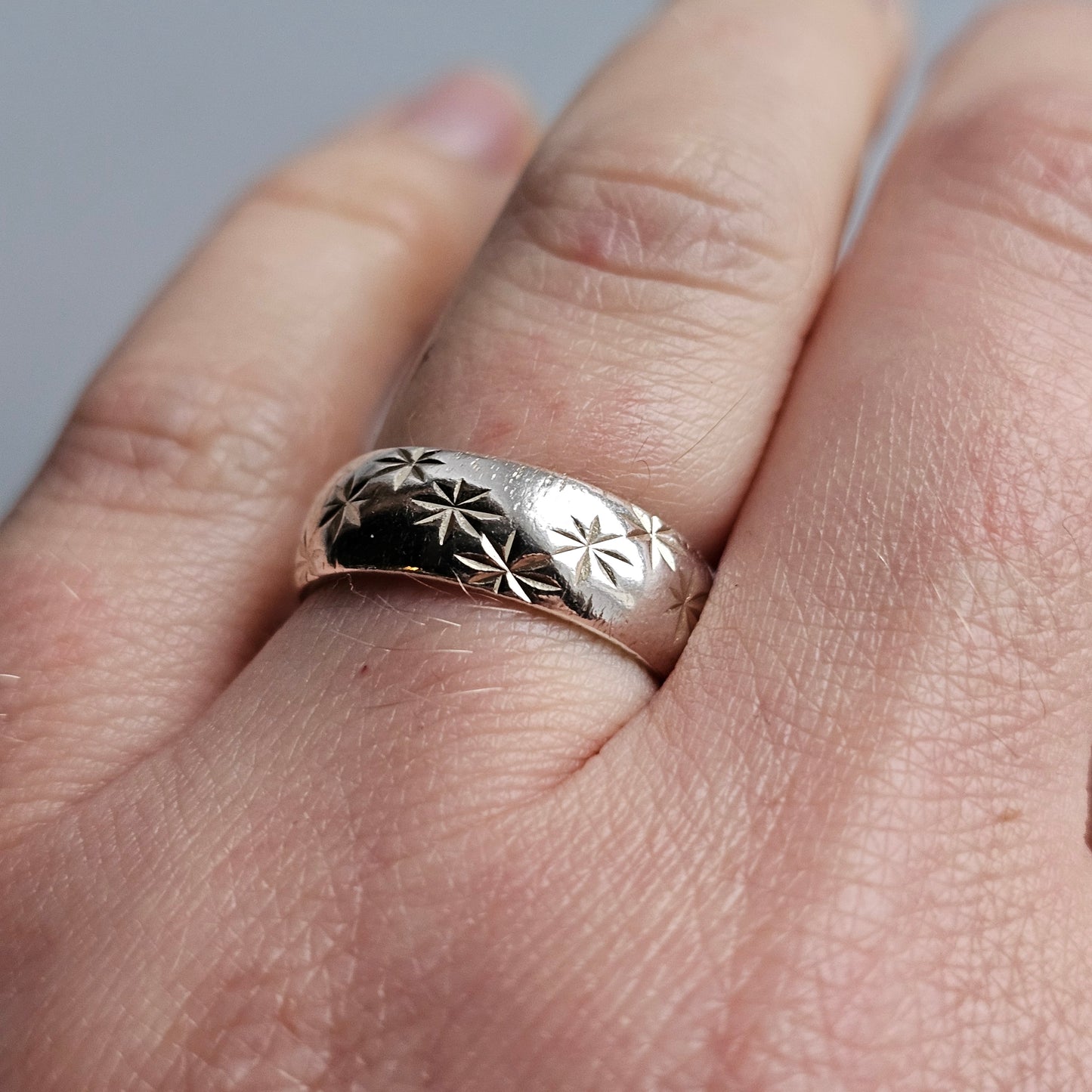 Vintage 1970s 1980s Sterling Silver Ring Band — Star Engraved Design - UK Ring Size L -  US Ring Size 5.75