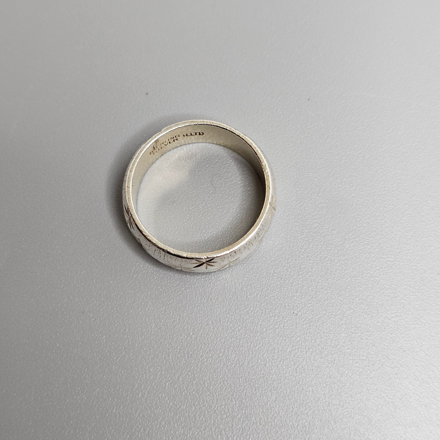 Vintage 1970s 1980s Sterling Silver Ring Band — Star Engraved Design - UK Ring Size L -  US Ring Size 5.75