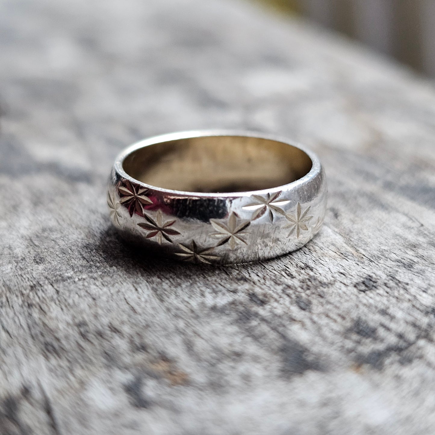 Vintage 1970s 1980s Sterling Silver Ring Band — Star Engraved Design - UK Ring Size L -  US Ring Size 5.75