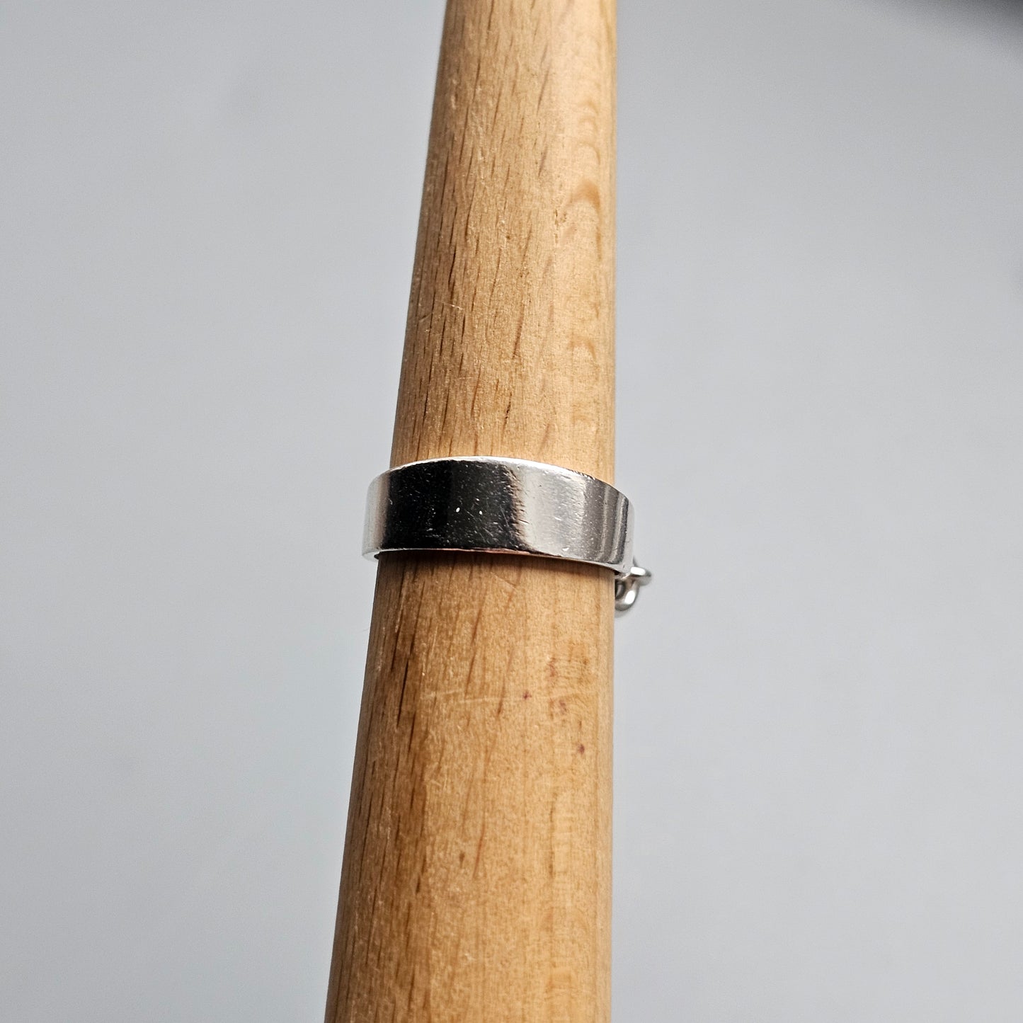 1960s Finnish Modernist Silver Ring by Erik Granit & Co — Lappish-Inspired Design - UK Ring Size L 1/2 -  US Ring Size 6 - 1967