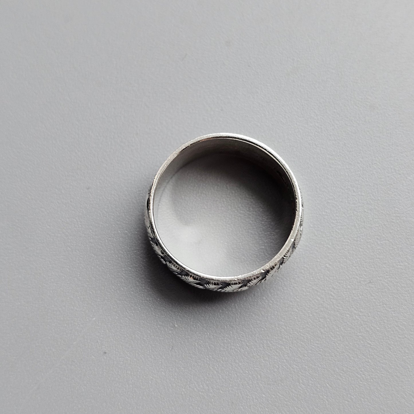 1970s Finnish Silver Band Ring with Raised Spruce Branch Motif - UK Ring Size O -  US Ring Size 7.25 - 1978
