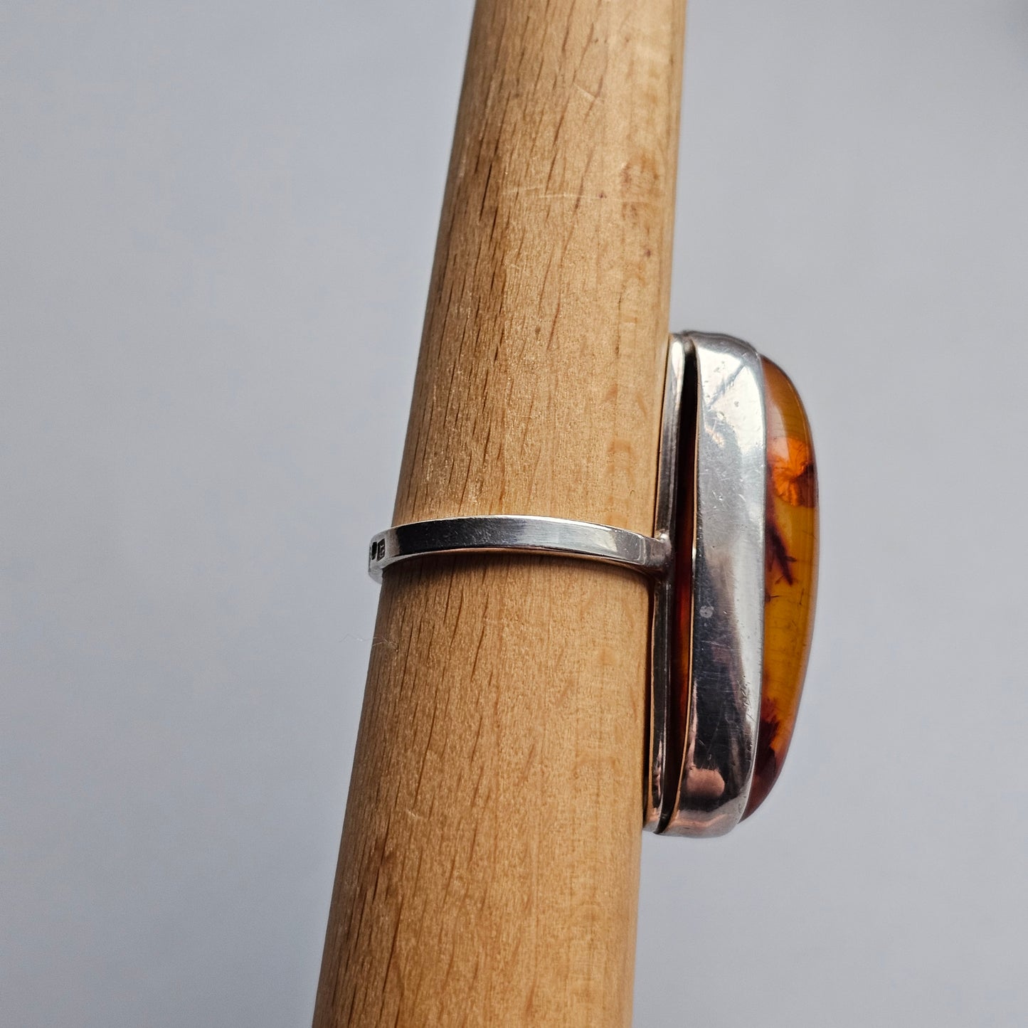 Vintage Polish Sterling Silver & Baltic Amber Ring - UK Ring Size T -  US Ring Size 9.5