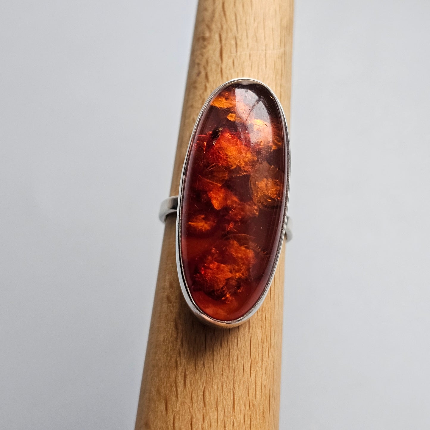 Vintage Polish Sterling Silver & Baltic Amber Ring - UK Ring Size T -  US Ring Size 9.5