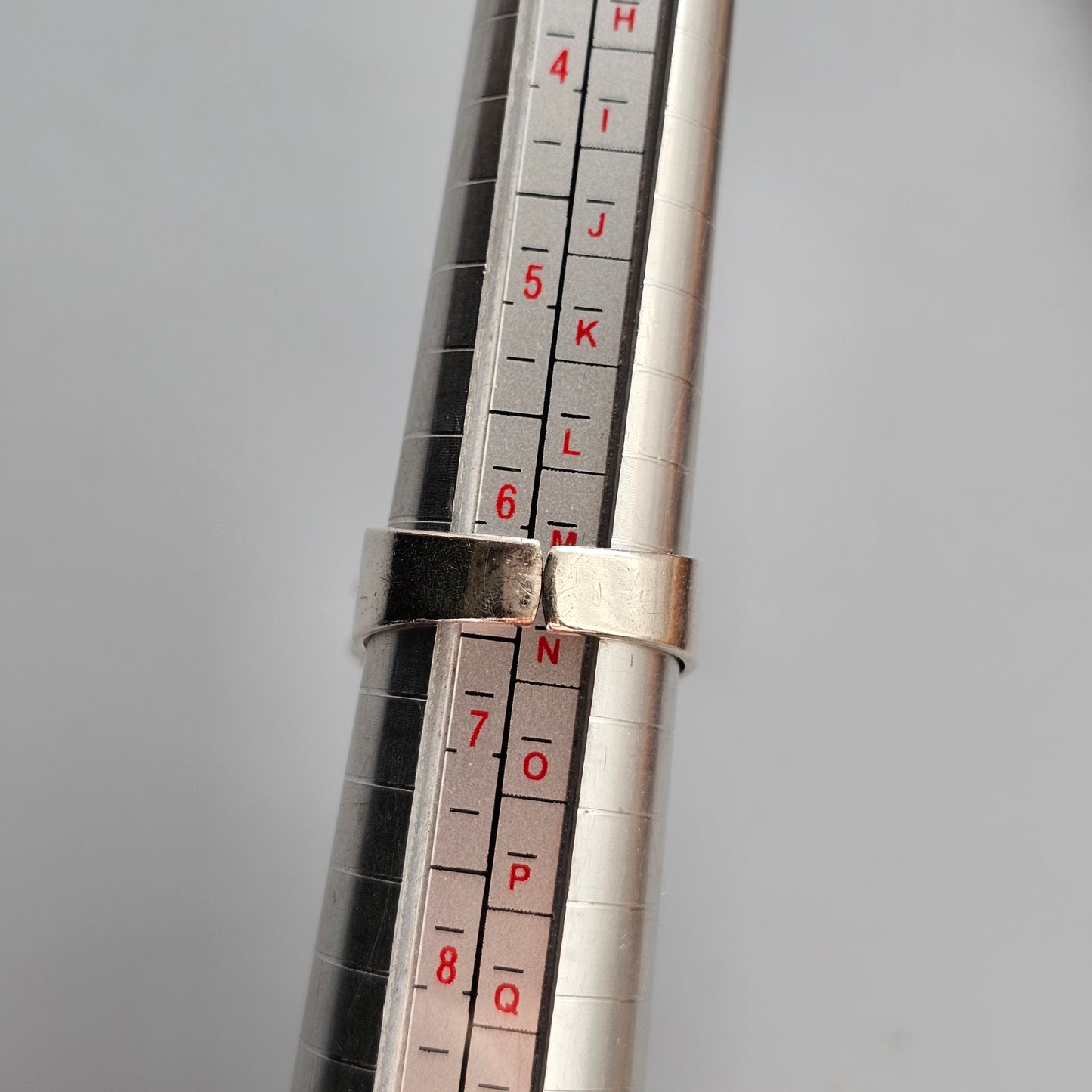 1960s Finnish Modernist Silver Ring with Rock Crystal — Kultaseppä Salovaara - UK Ring Size M 1/2 -  US Ring Size 6.5- 1968