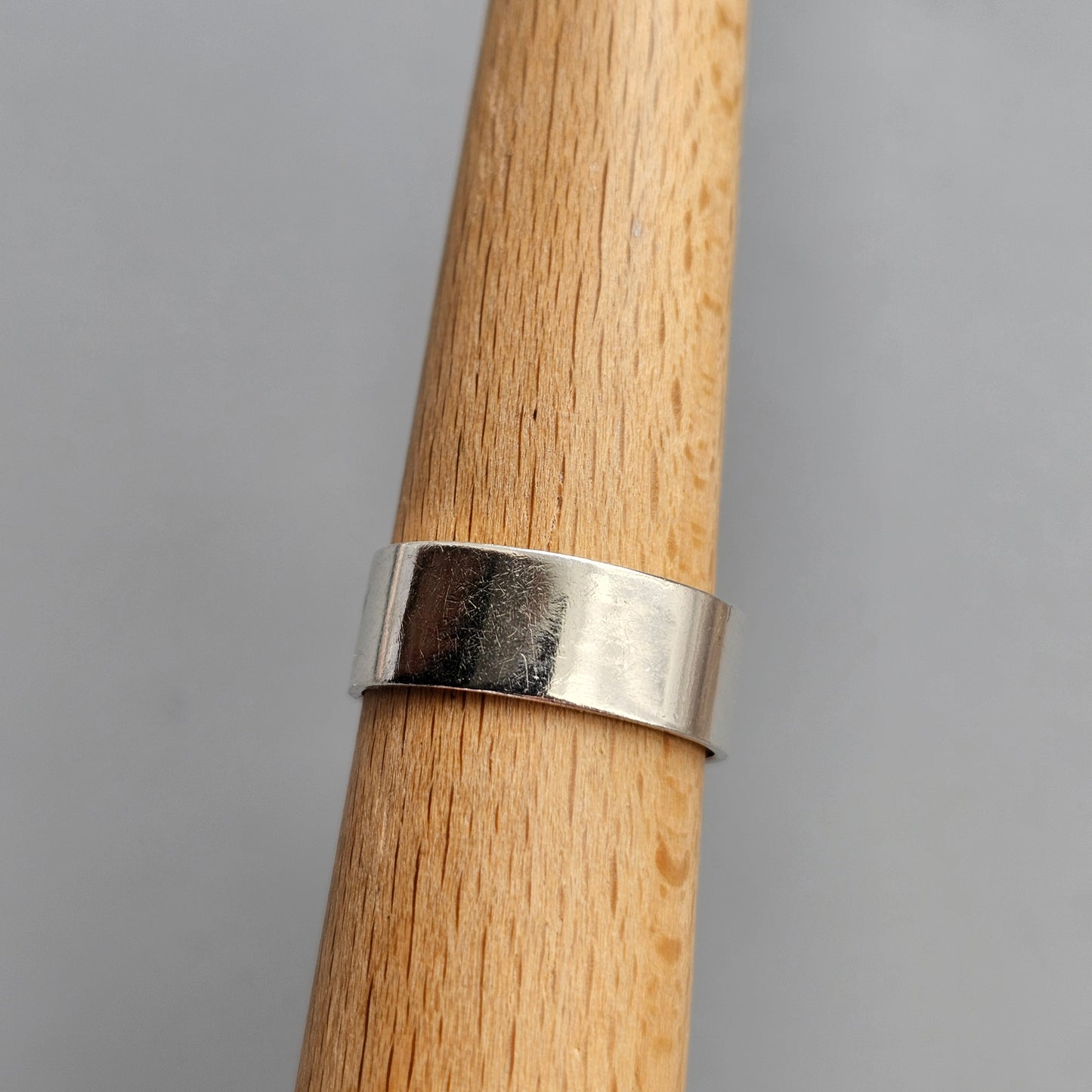 1960s Finnish Modernist Silver Ring with Amethyst — Tuomo Rissanen - UK Ring Size N 1/2-  US Ring Size 7- 1967