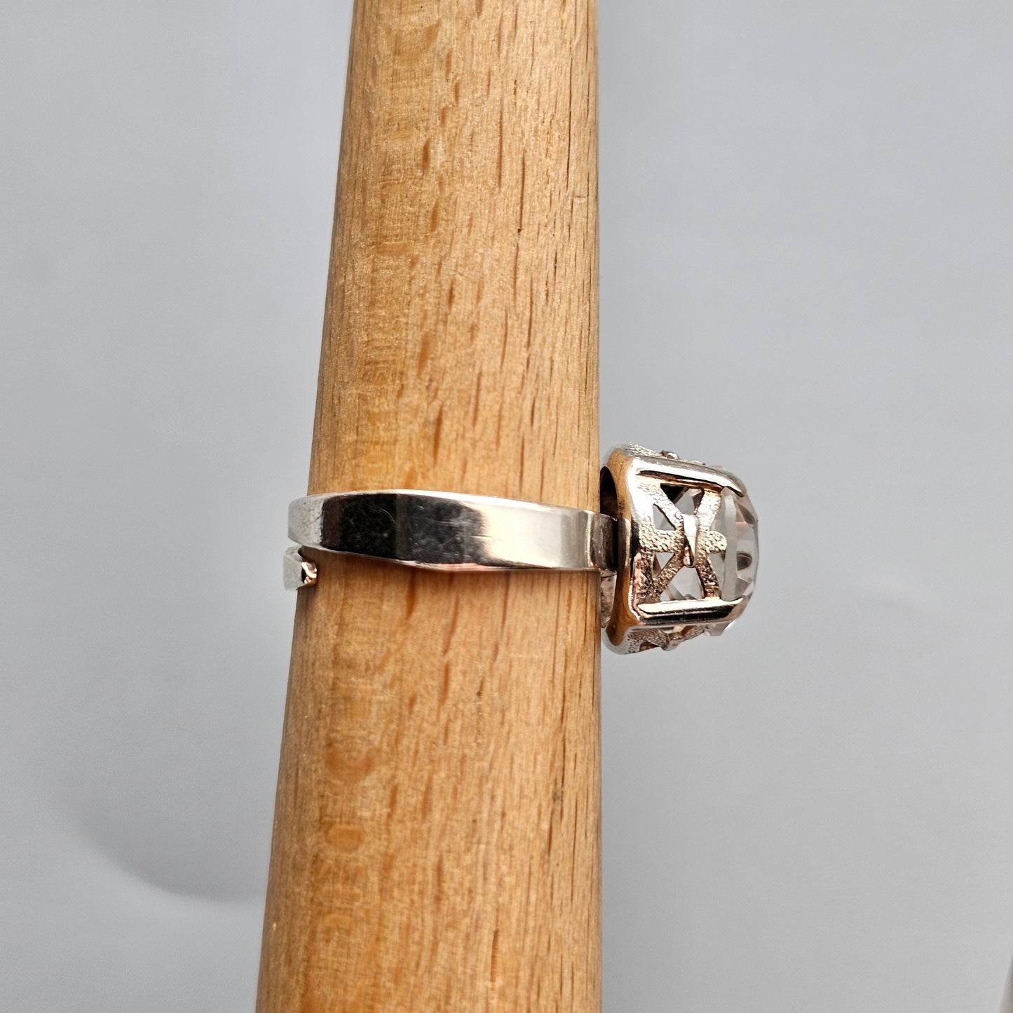 1970s Finnish Silver Ring with Rock Crystal – Martti Viikinniemi - UK Ring Size M 1/2 -  US Ring Size 6.5 - 1970