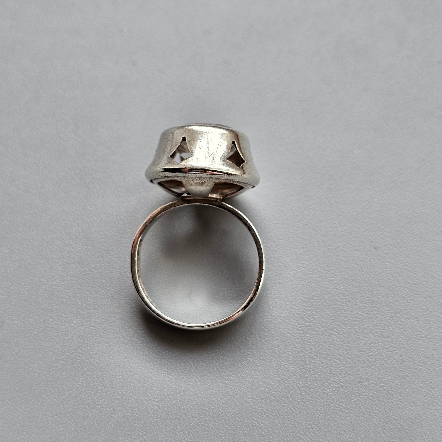 Modernist 1960s Finnish Silver Ring with Rock Crystal – Martti Viikinniemi - UK Ring Size N -  US Ring Size 6.75 - 1968