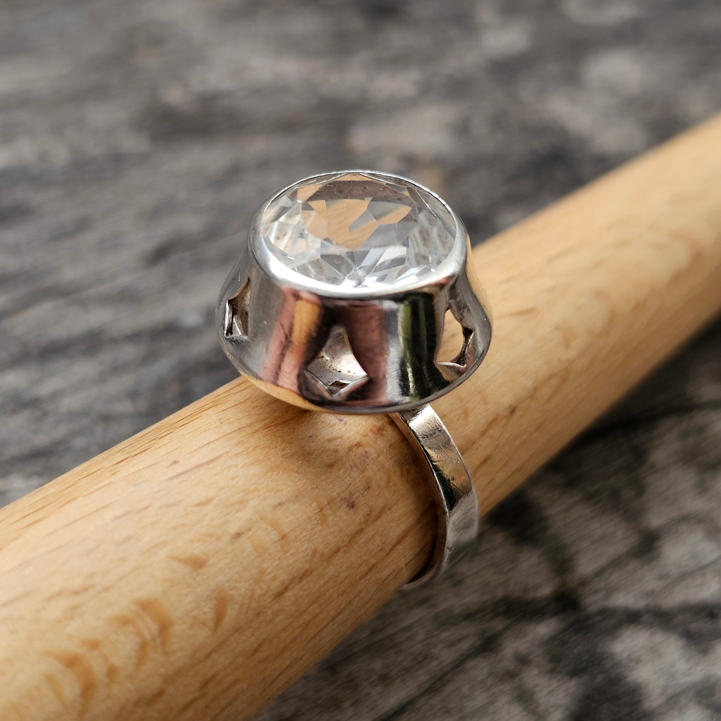 Modernist 1960s Finnish Silver Ring with Rock Crystal – Martti Viikinniemi - UK Ring Size N -  US Ring Size 6.75 - 1968