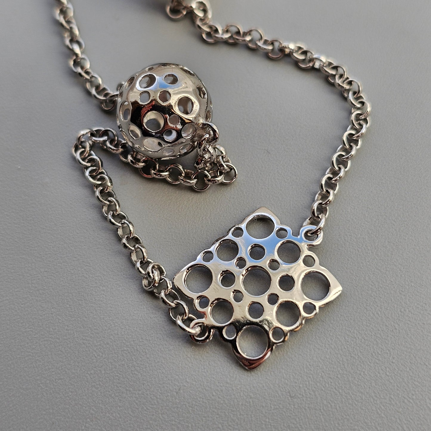 Finnish Liisa Vitali Sterling Silver Chain Necklace —  Pitsi / Ladybird Design
