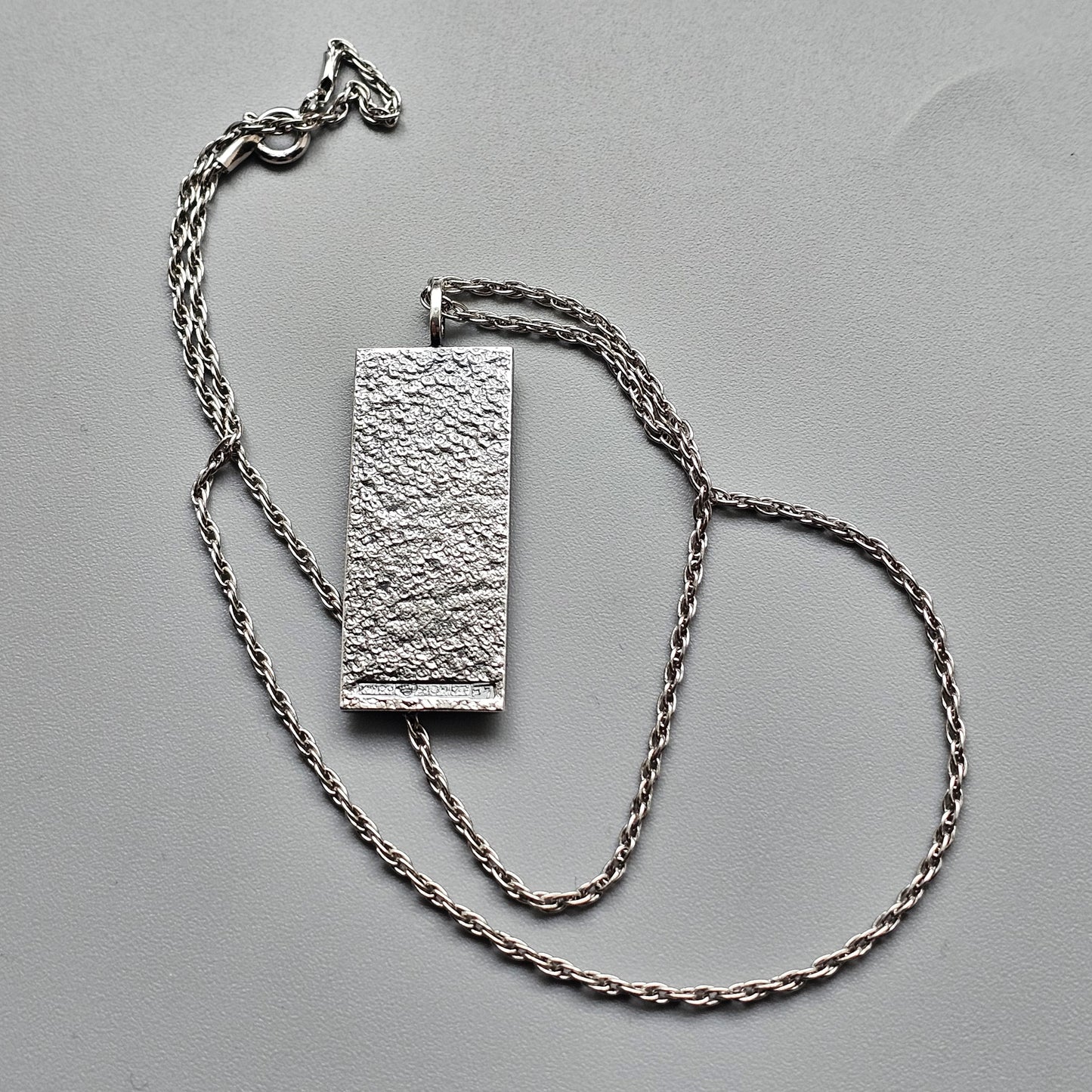 Vintage Finnish Modernist Textured Silver Pendant Necklace - 1968
