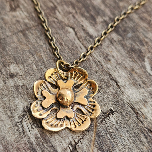 1970s Finnish Modernist Bronze Flower Necklace Pendant by Seppo Tamminen