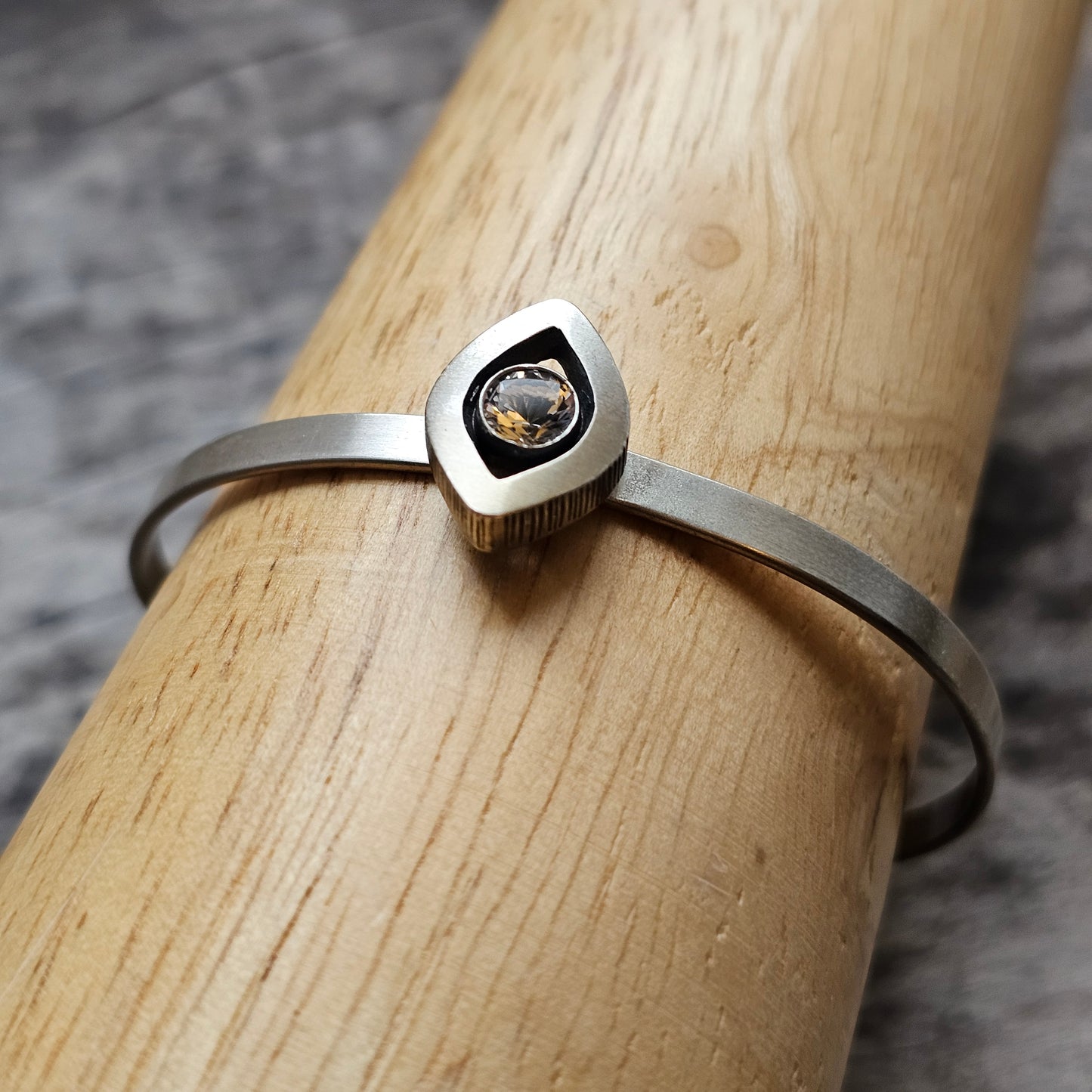 Vintage 1990s Karl Laine Finnfeelings Silver & Rock Crystal Bangle Bracelet - 1999