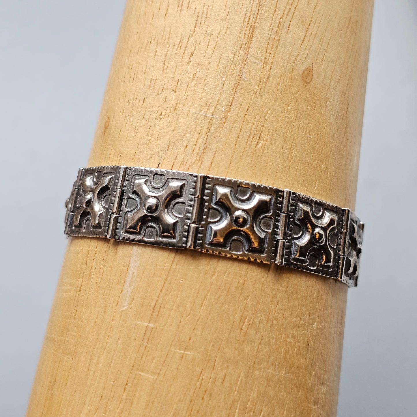 Finnish Viking Era Inspired Silver Bracelet by Mikko Koivula – Ylöjärvi Series 2009
