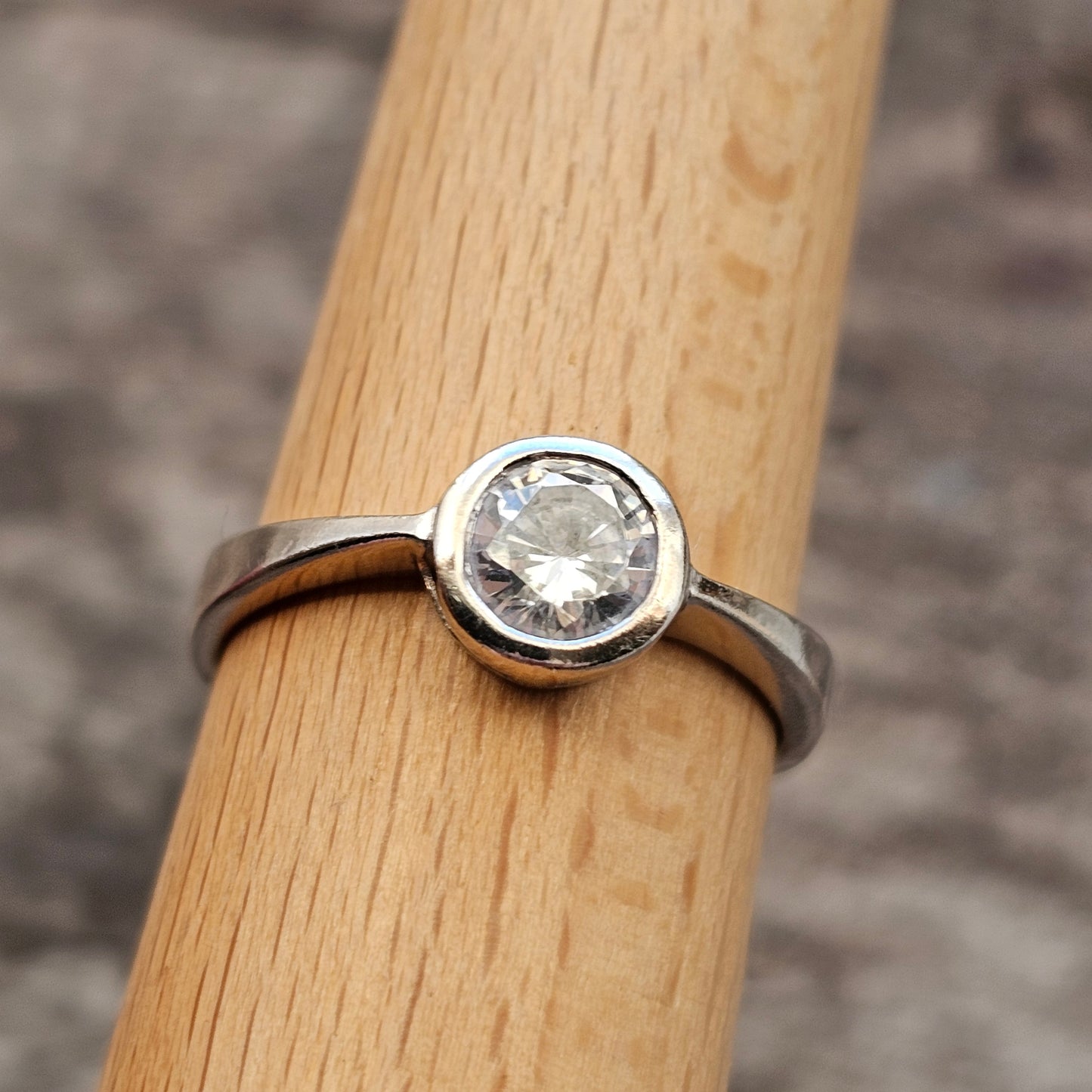 Contemporary Sterling Silver & Cubic Zirconia Solitaire Ring - UK Ring Size S -  US Ring Size 9