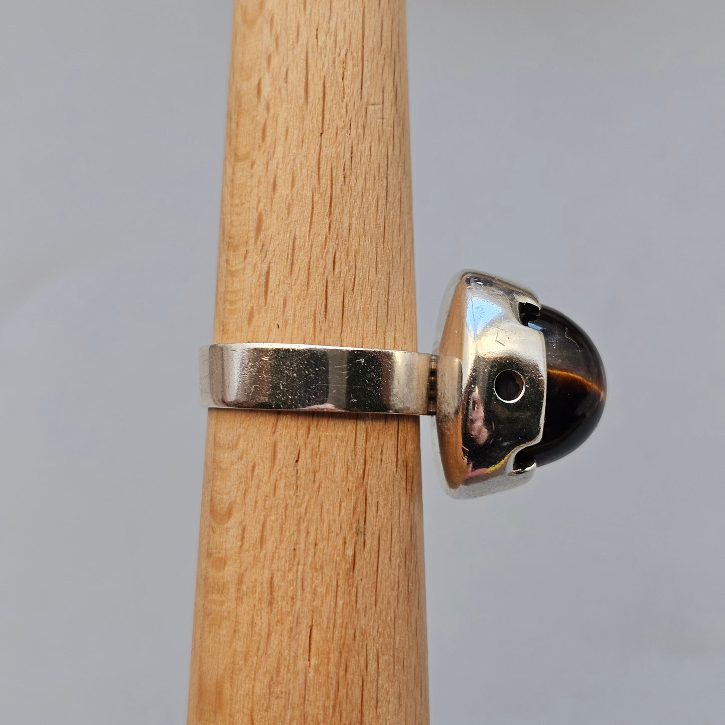 1960s Finnish Modernist Silver & Tigers Eye Ring — Martti Viikinniemi - UK Ring Size N -  US Ring Size 6.5 - 1966