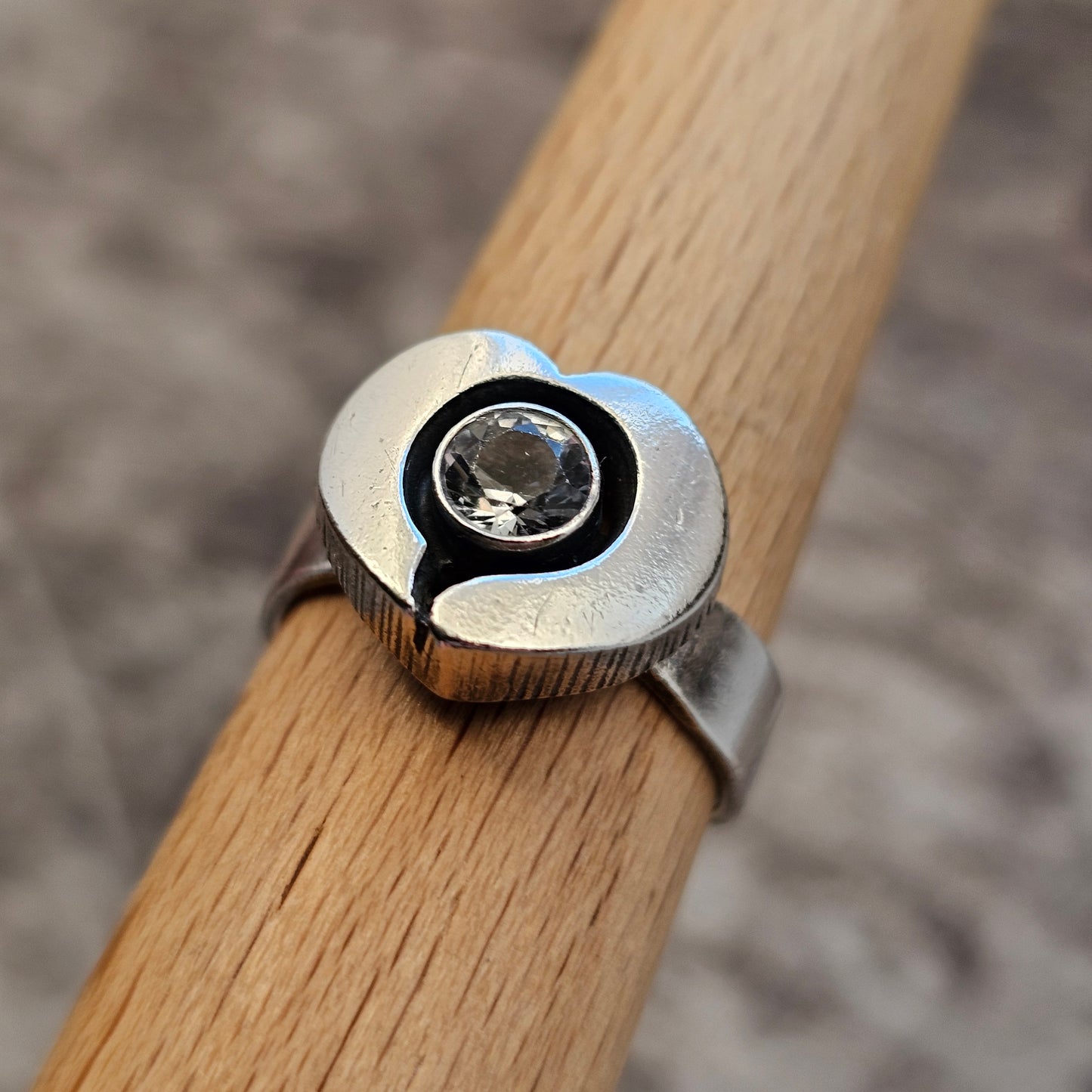 1990s Finnfeelings Sterling Silver & Rock Crystal Heart Ring - UK Ring Size O -  US Ring Size 7 -1999