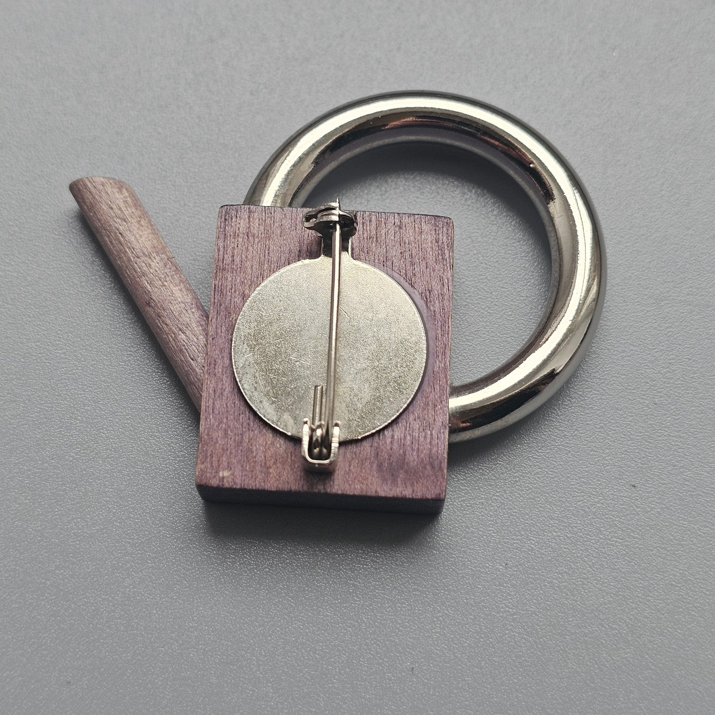 Vintage Aarikka Finland Wooden Watering Can Brooch – Modernist Scandinavian Design