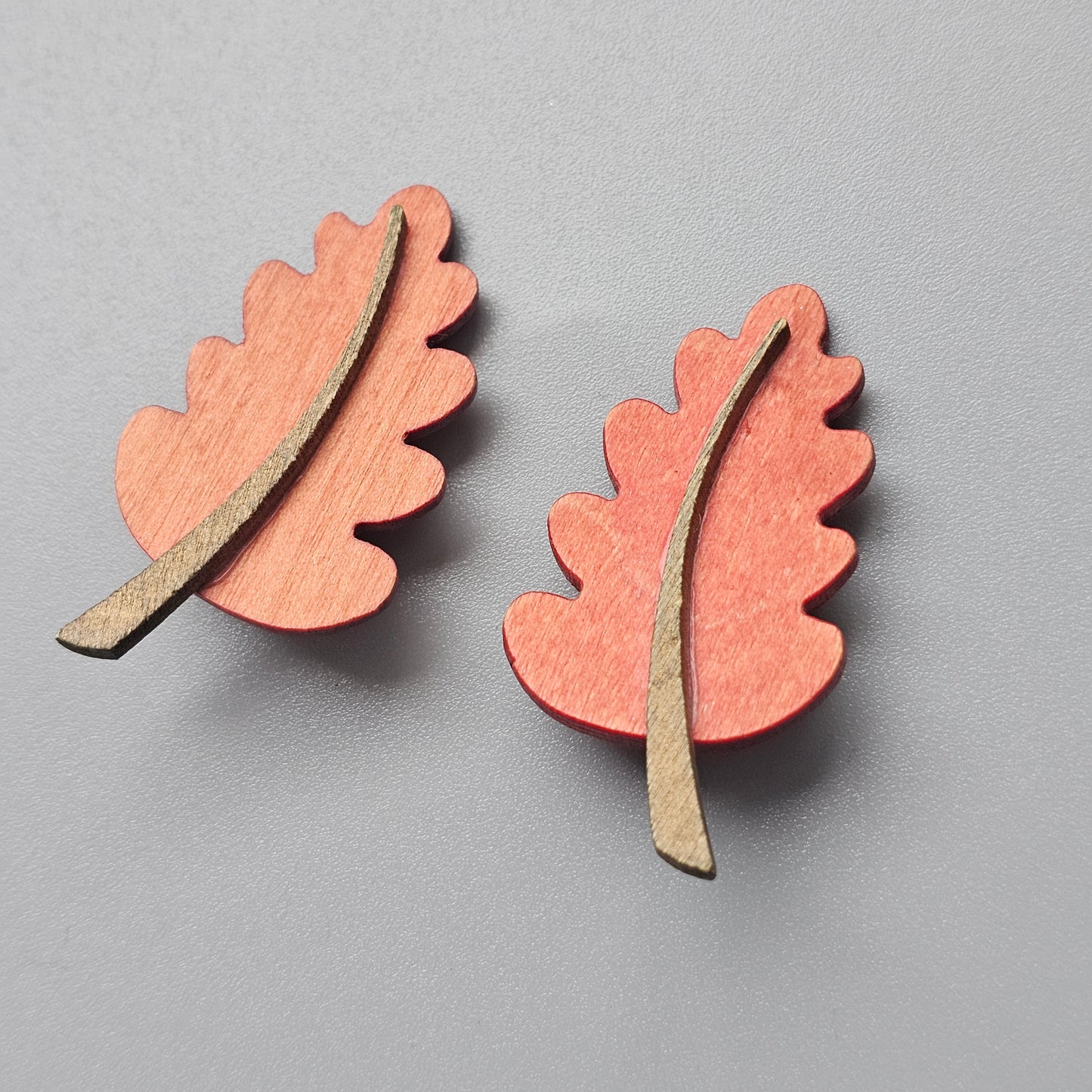 Vintage Aarikka Finland Wooden Leaf Clip On Earrings  – Modernist Scandinavian Design