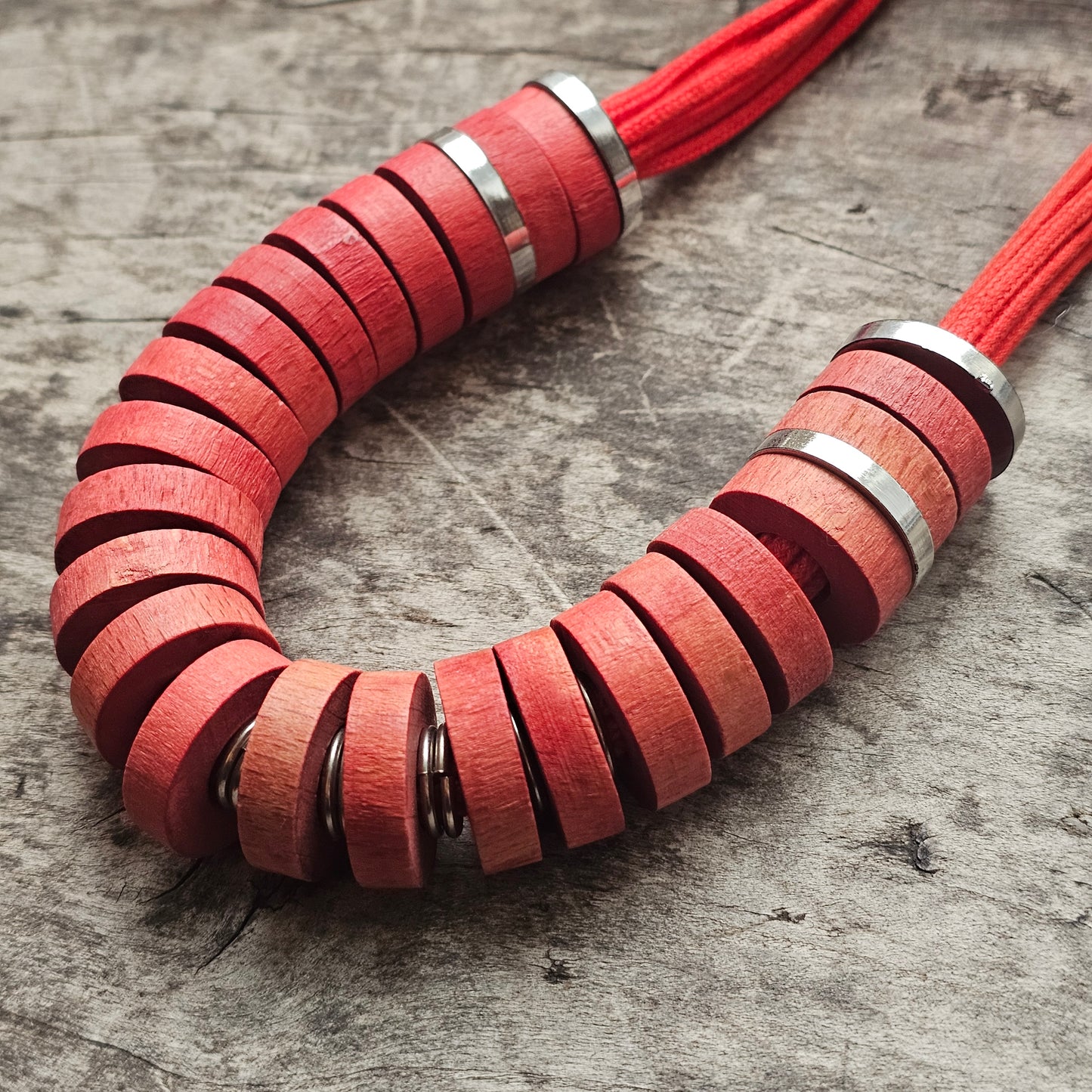 Vintage 1980s Aarikka Finland Red Wooden Beaded Necklace