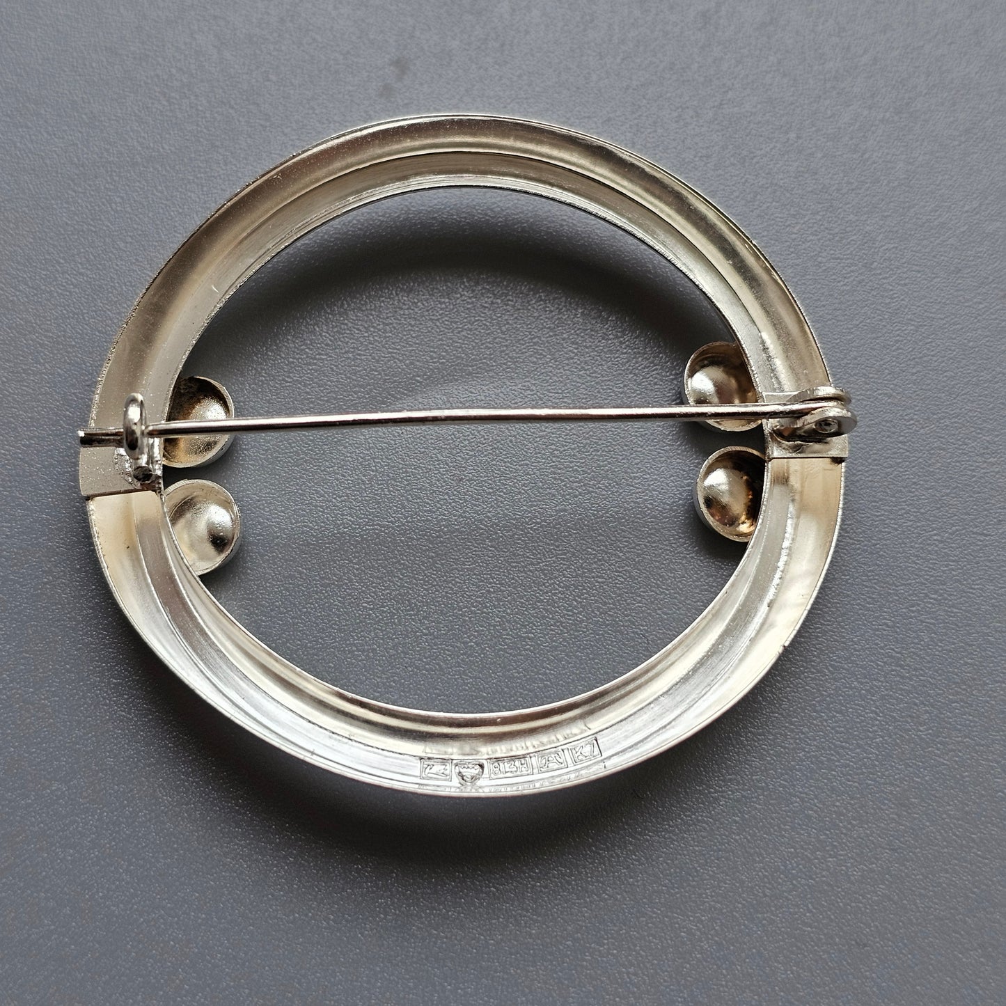 Circular 1960s Finnish Modernist Silver Brooch 1960s by Kultateollisuus 1963