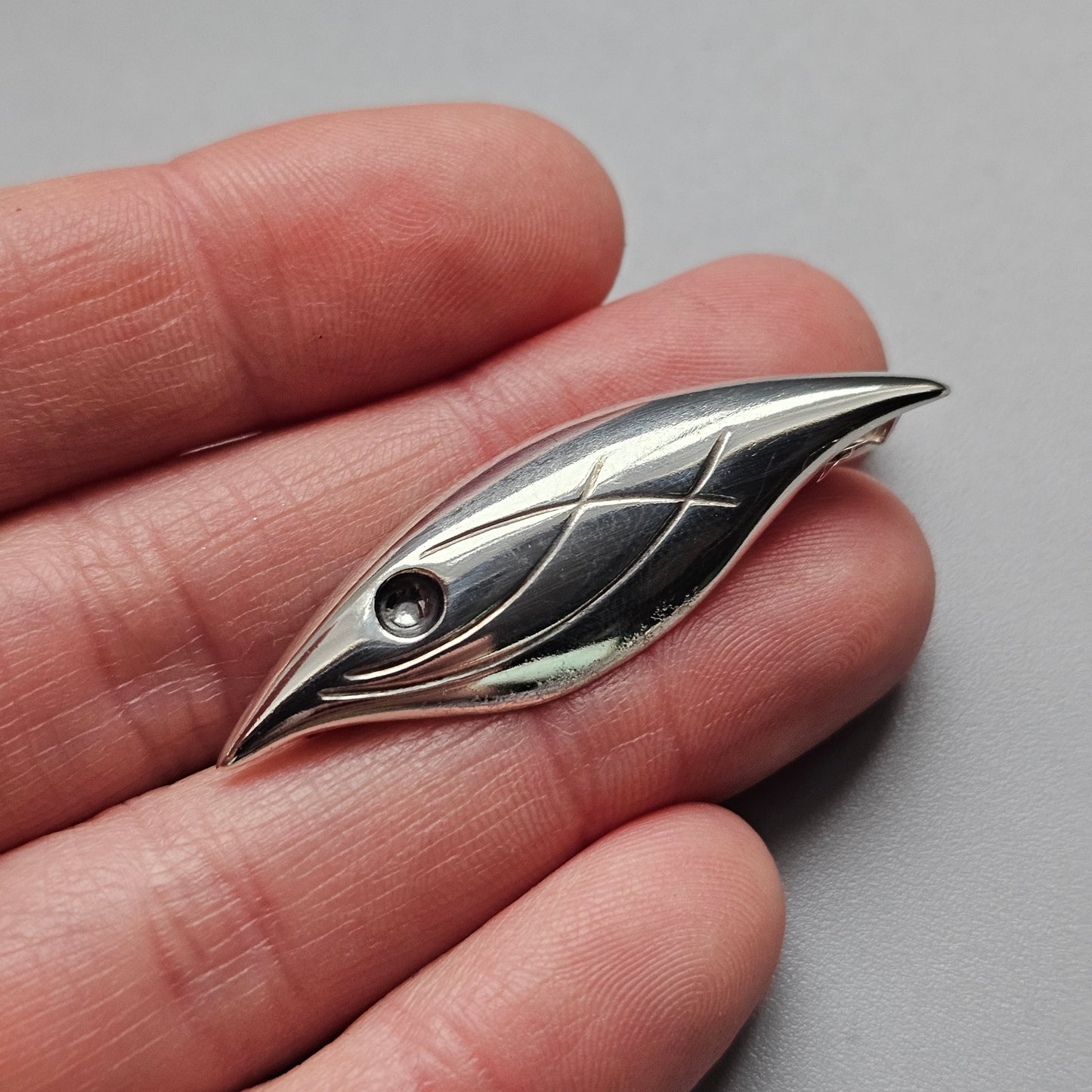 Vintage Modernist Small Silver Fish Brooch from Finland
