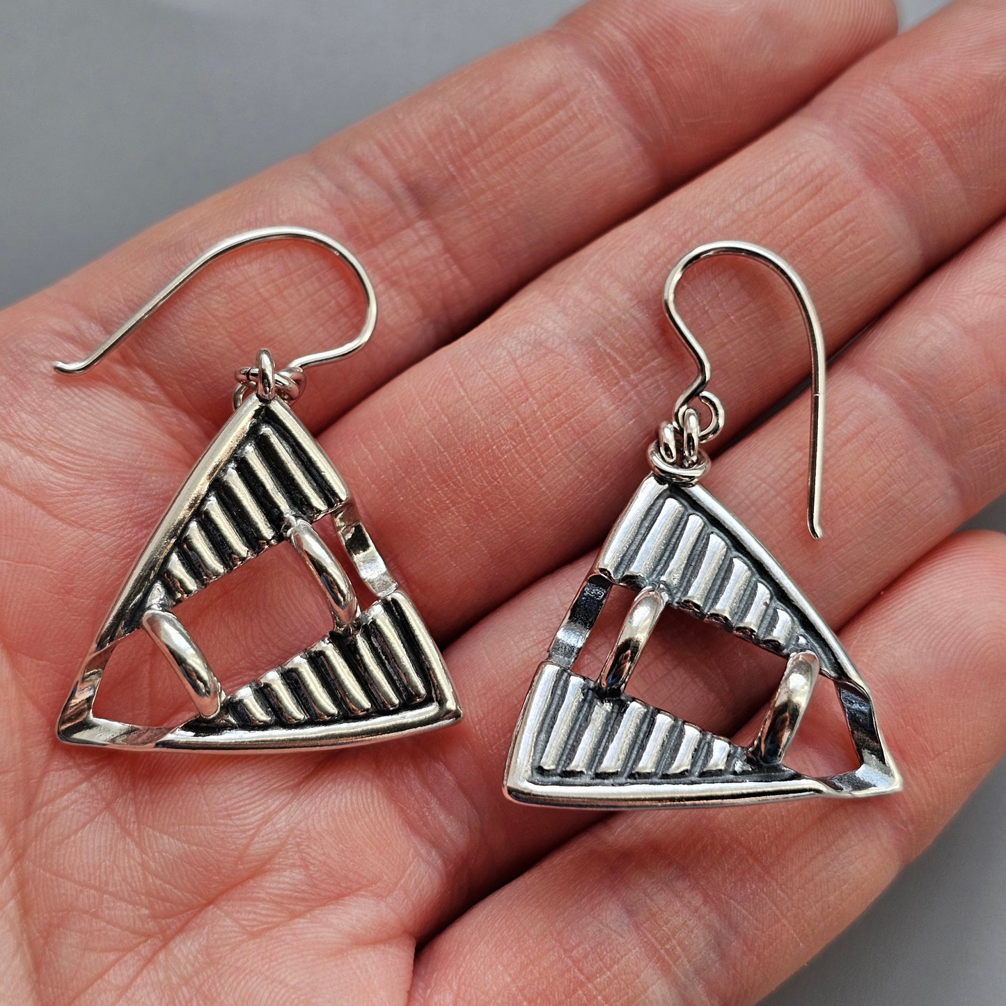 Vintage Finnish 1980s 1990s Triangle Sterling Silver Dangle Earrings