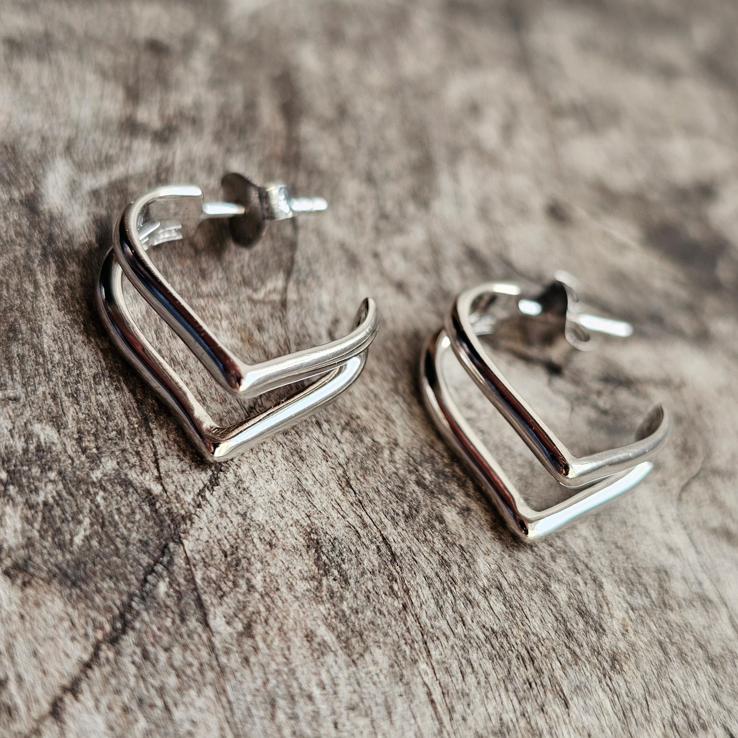 Karl Laine Compro Finnish Sterling Silver Hoop Earring by Kultakeskus