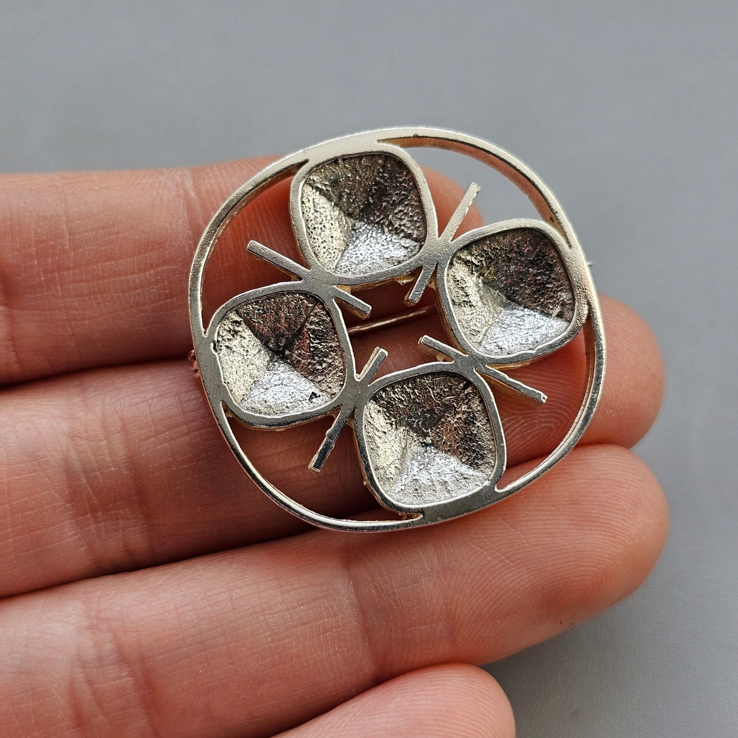 Vintage Kultaseppä Salovaara Modernist Silver Brooch 1968