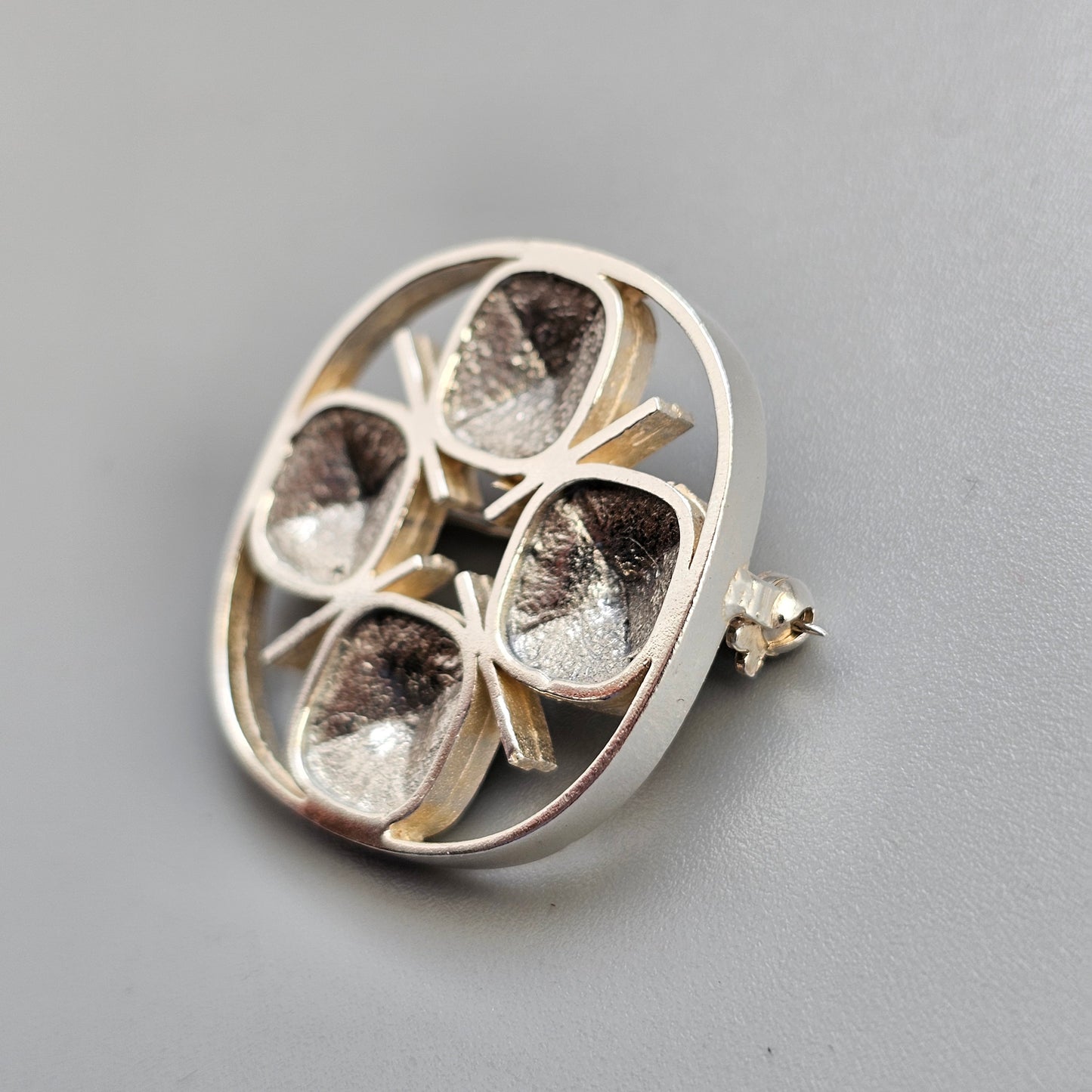 Vintage Kultaseppä Salovaara Modernist Silver Brooch 1968