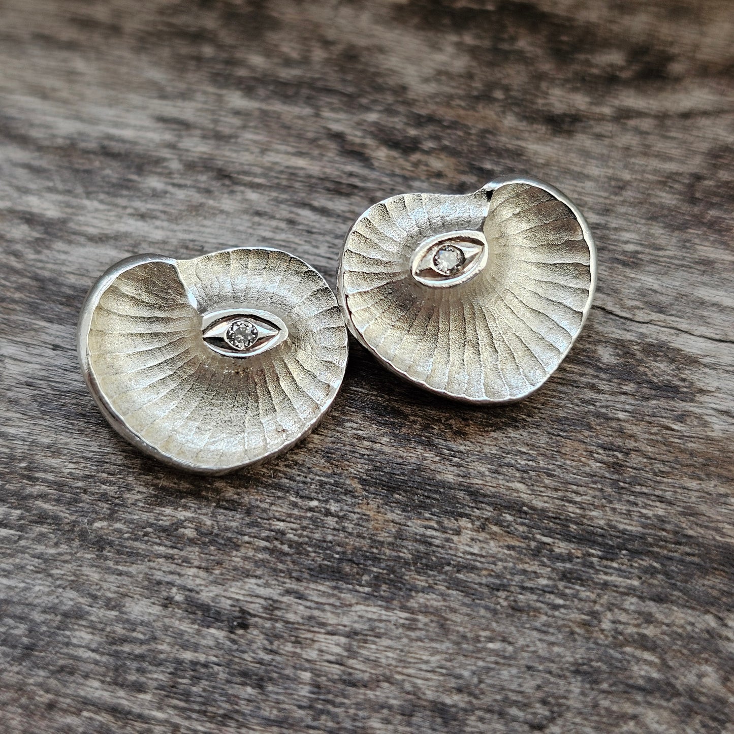 Finnfeelings Heart Stud Sterling Silver Earrings Bernt Högkvist Andante