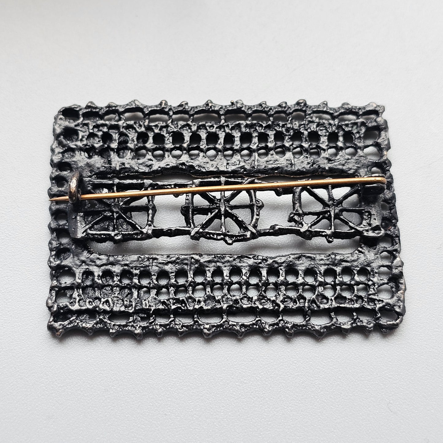 Pentti Sarpaneva Vintage Finnish Brutalist Bronze Brooch Pitsi Lace