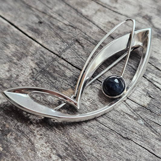 Vintage Modernist Silver Brooch with Hawk’s Eye by Turun Hopea